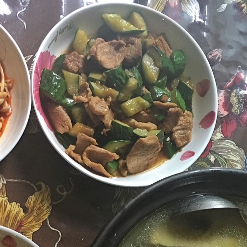 黄瓜炒肉