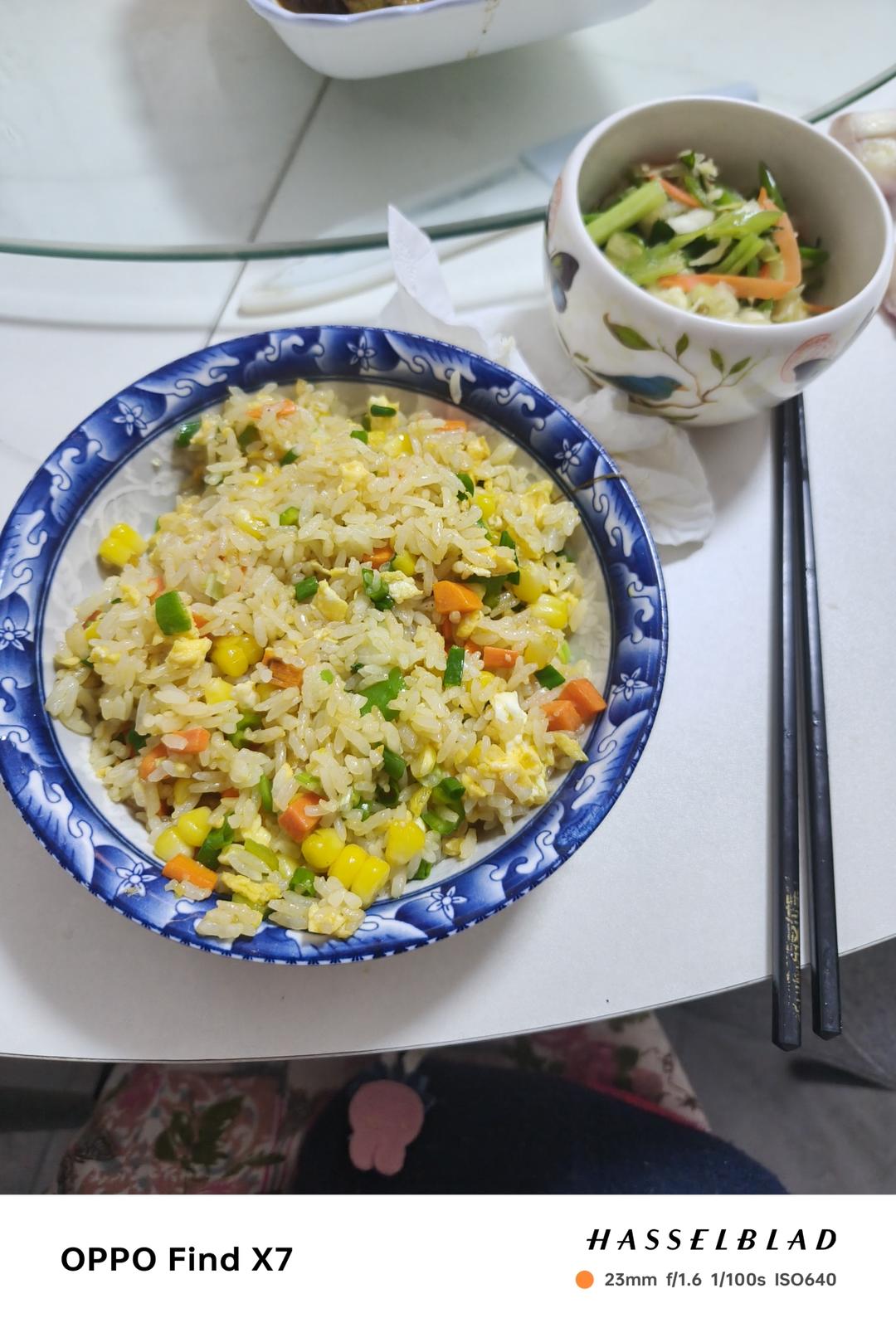 超级香的扬州炒饭/火腿鸡蛋什锦炒饭