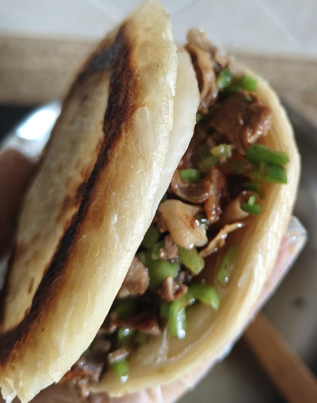 肉夹饼（改良版肉夹馍）