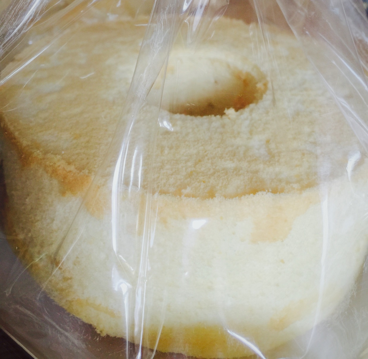 超简单完美戚风蛋糕（6寸2蛋）附打发、翻拌、脱模视频