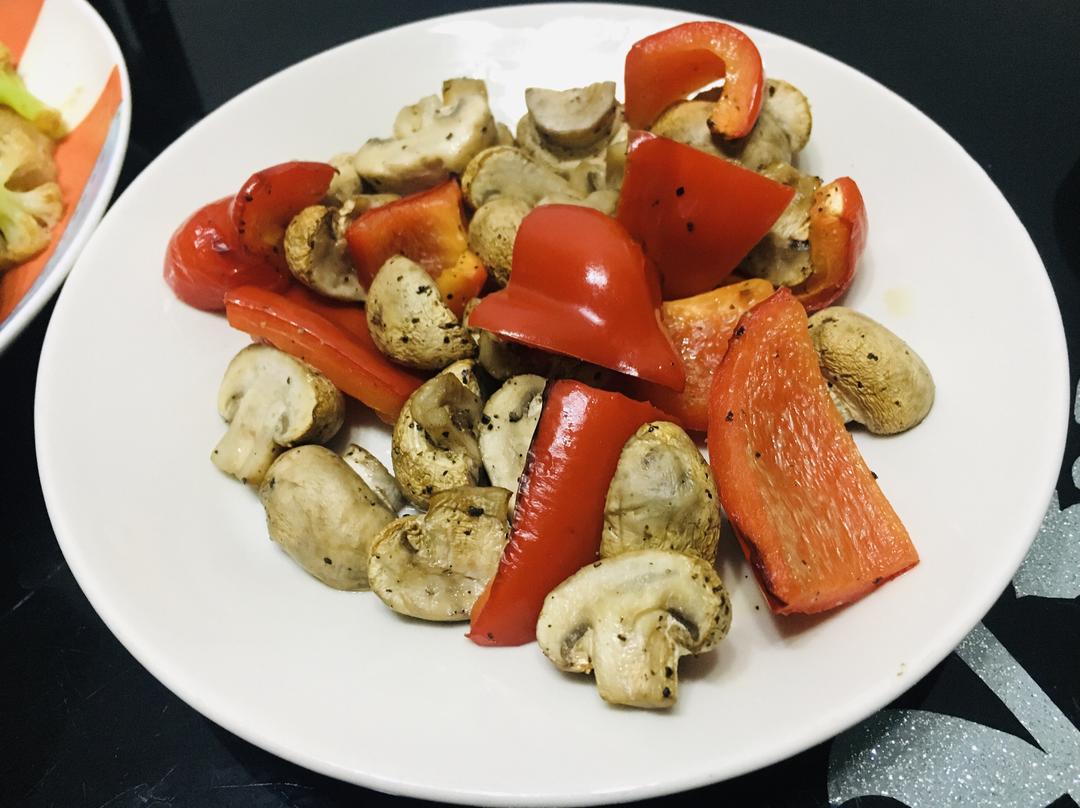 空气炸锅版烤口蘑彩椒的做法