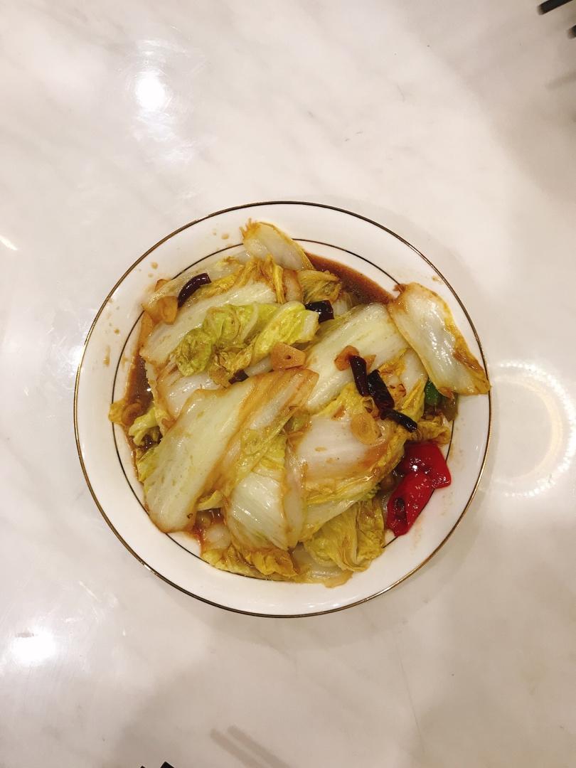 厨师长教你：“酸辣大白菜”的家常做法，酸辣又开胃，收藏了