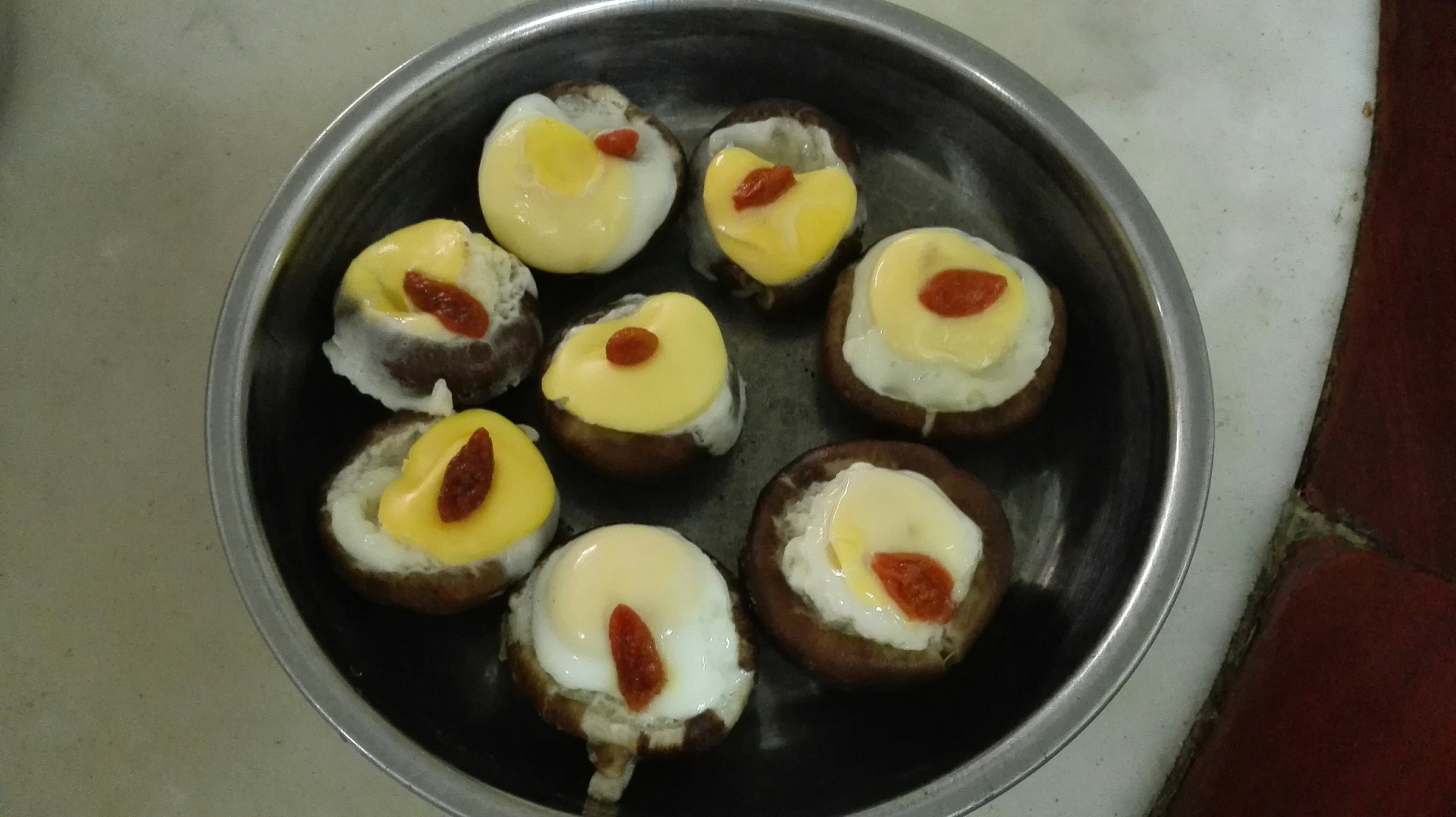 香菇蒸鹌鹑蛋的做法 步骤3