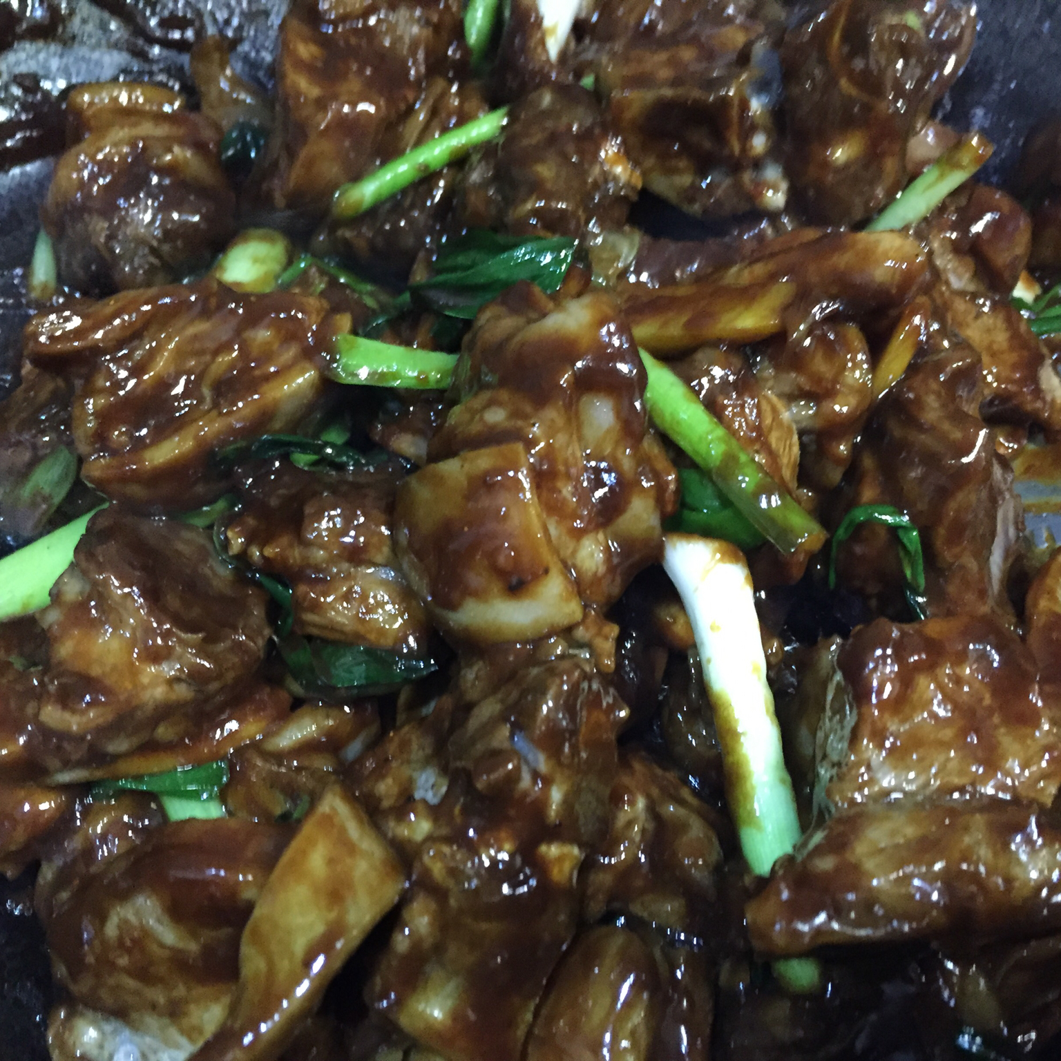 暖身广式羊肉煲
