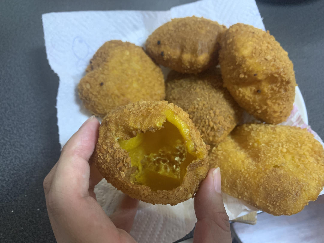 消耗南瓜神仙吃法——南瓜饼做成空心才好吃！