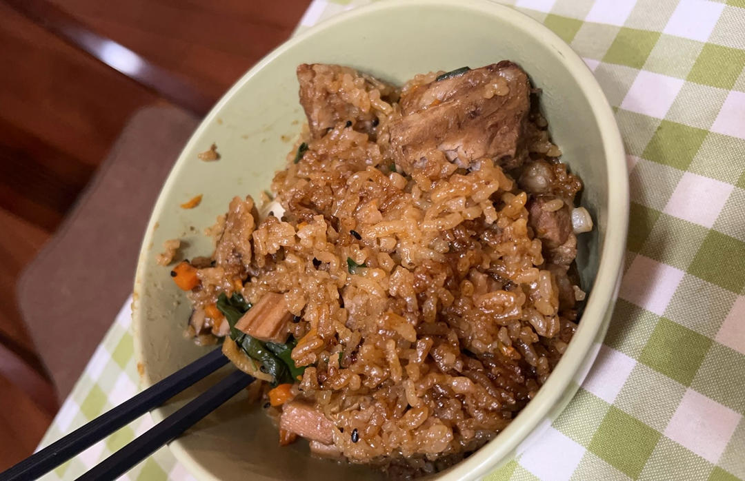 电饭锅排骨土豆焖饭