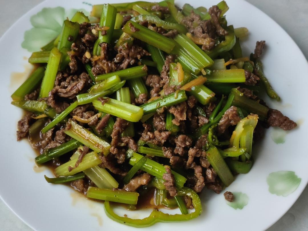黑椒时蔬牛排