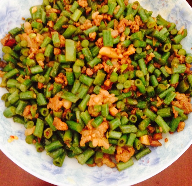 肉沫豆角下饭菜