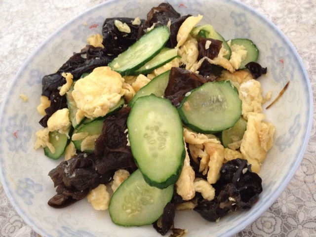 黄瓜木耳炒鸡蛋