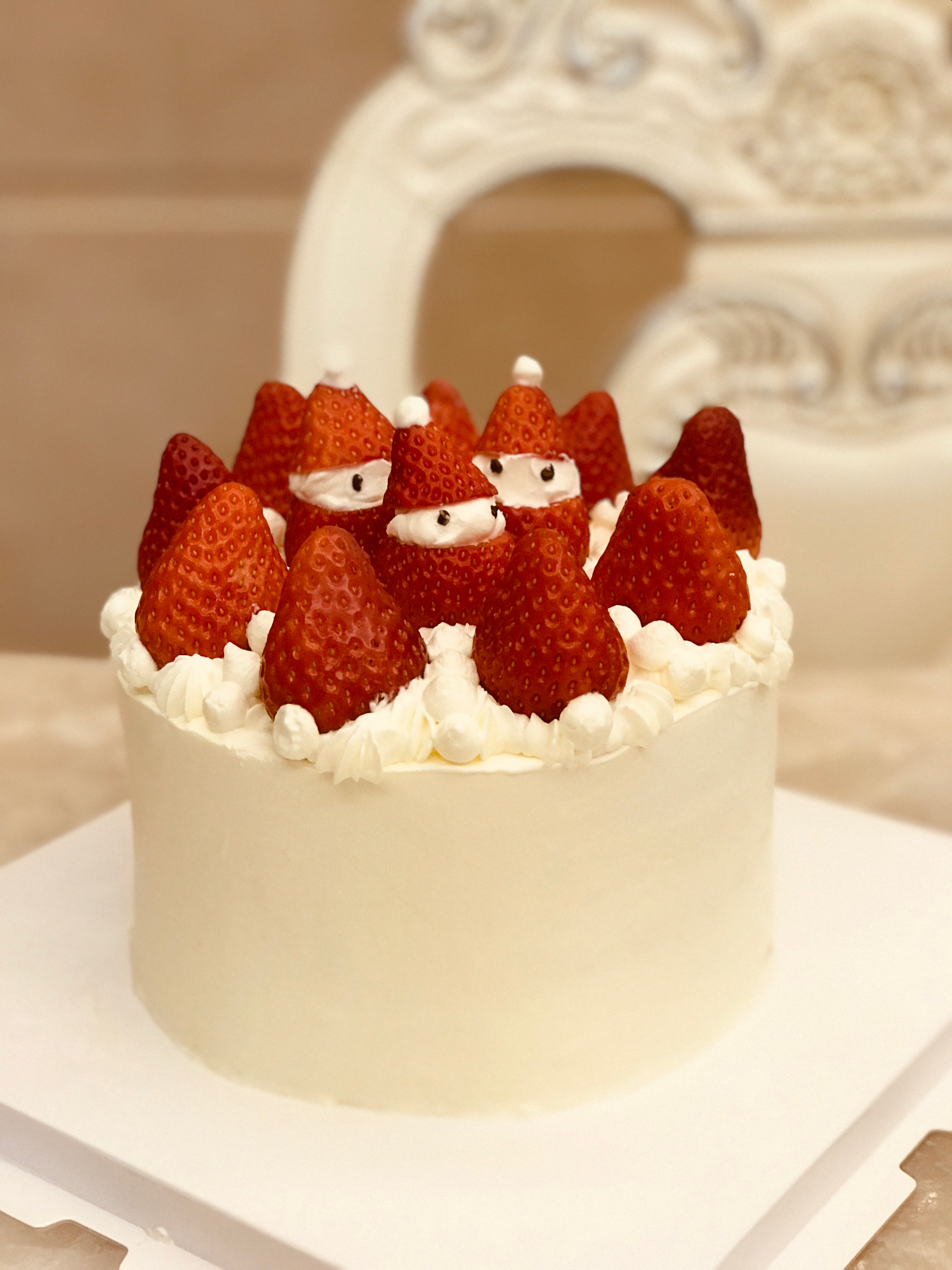 安佳奶油蛋糕、生日蛋糕、草莓蛋糕、圣诞蛋糕、雪花蛋糕（6寸加高）