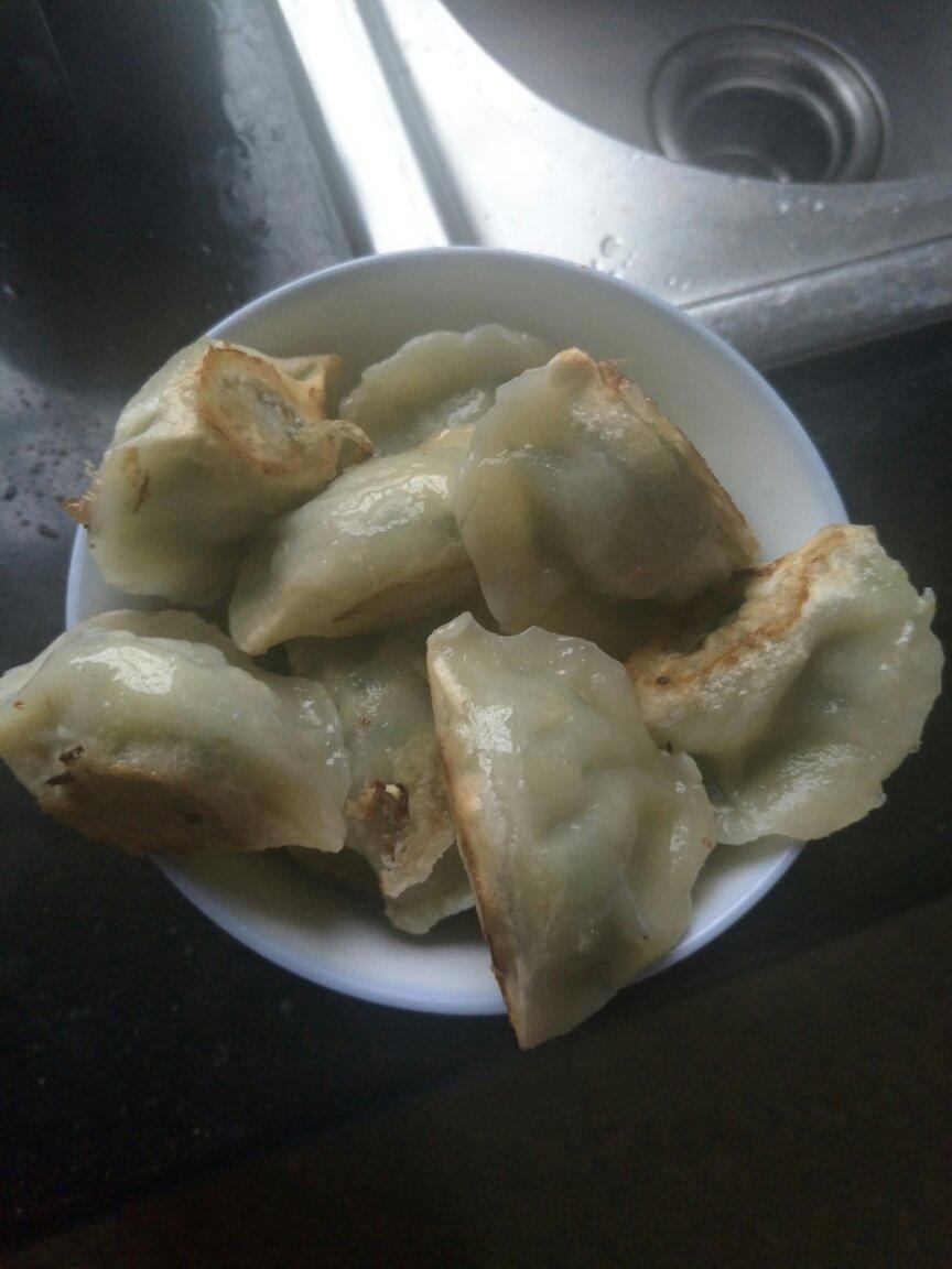 脆底煎饺