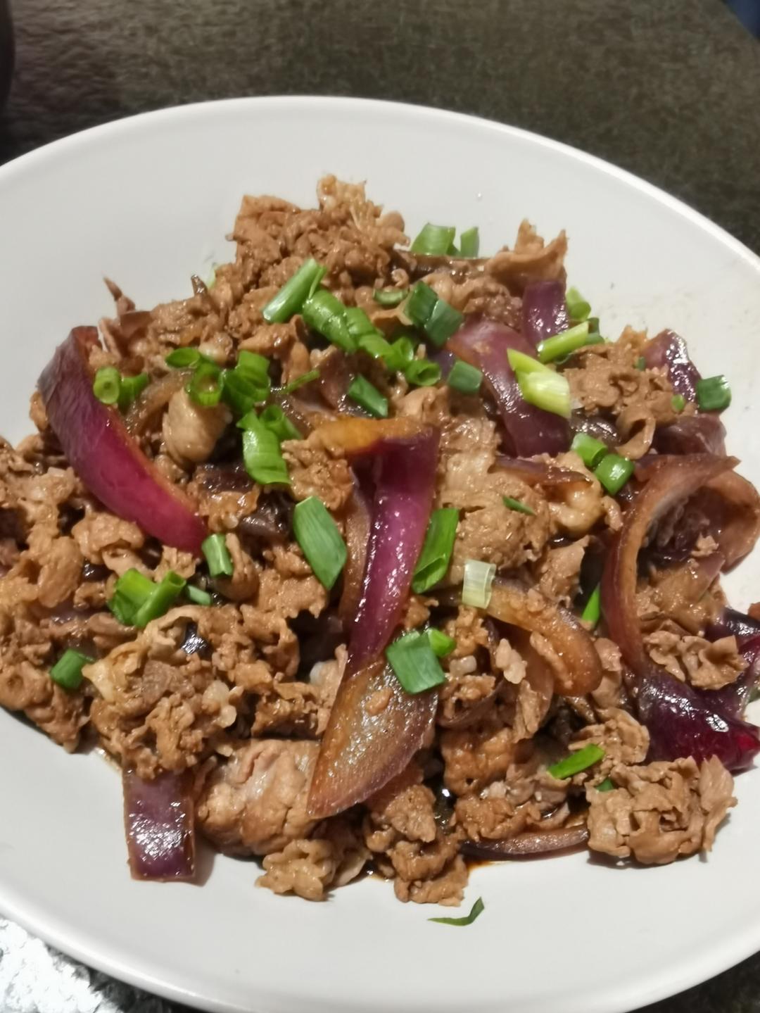 香喷喷的孜然羊肉卷