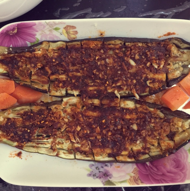 微波炉做出街头烧烤风的茄子