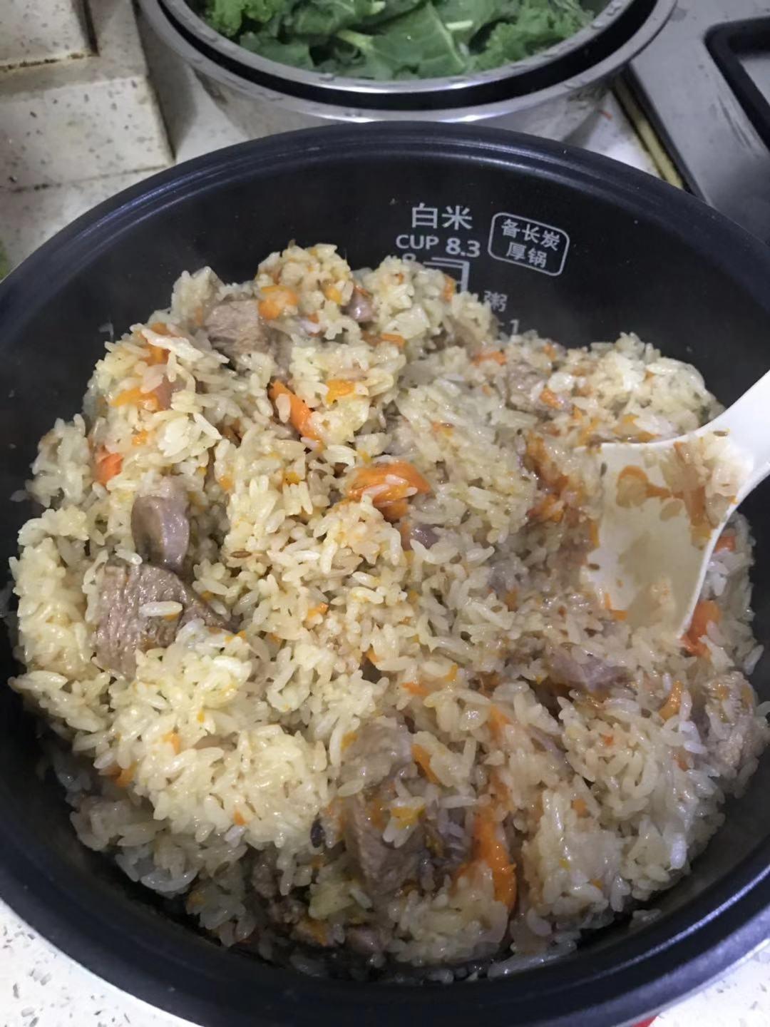 羊肉手抓饭的做法