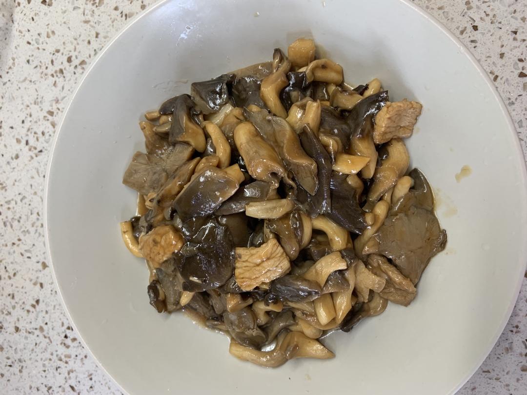 蘑菇炒肉