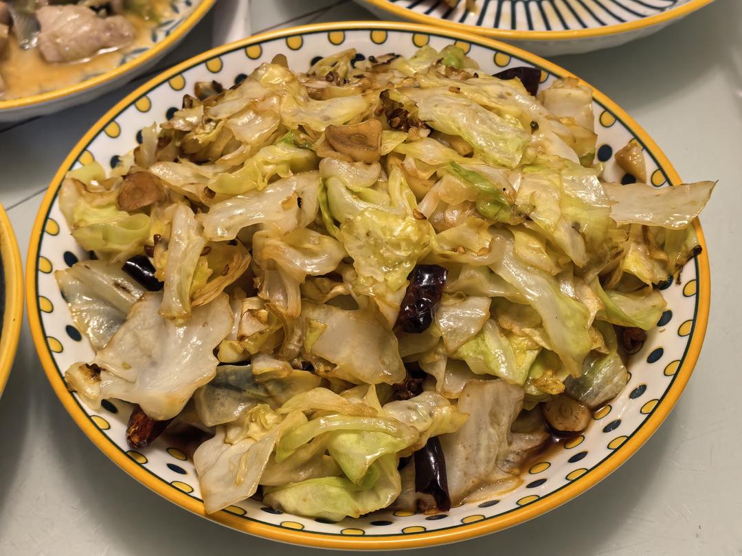 厨师长教你：“手撕包菜”的家常做法,简单又不失美味