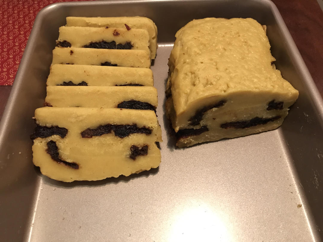 红枣黄米糕