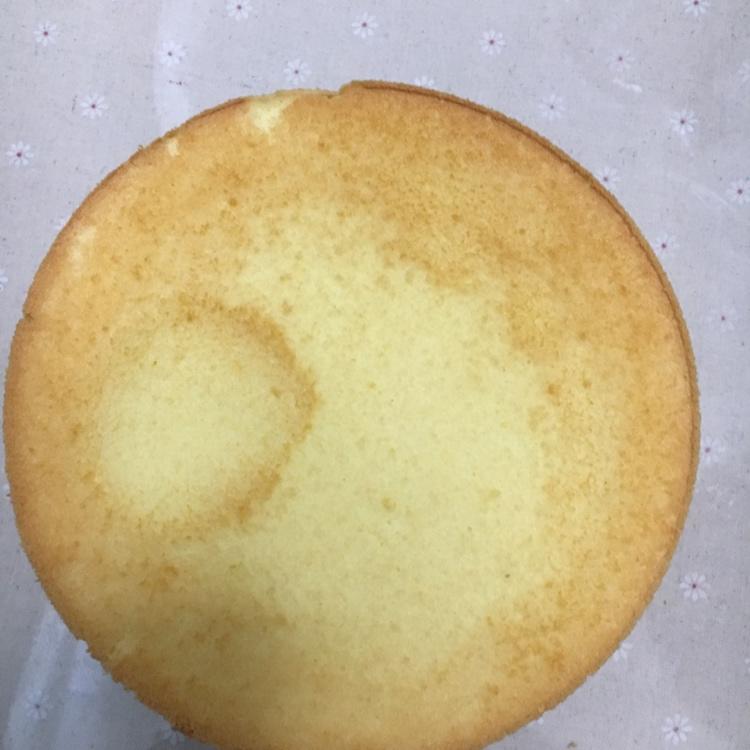 烤箱做蛋糕（戚风蛋糕的做法）