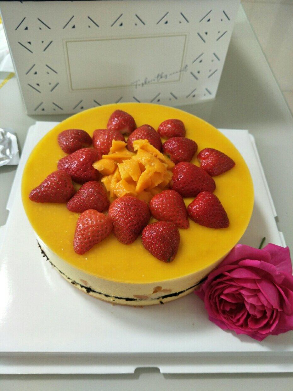芒果慕斯蛋糕🍰（8寸）