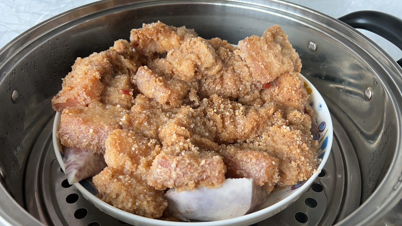 绝绝子！甩饭店几条街的粉蒸肉（粉蒸排骨）