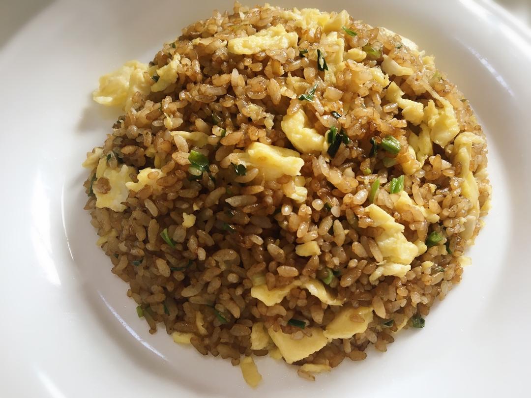 酱油炒饭(超级简单)