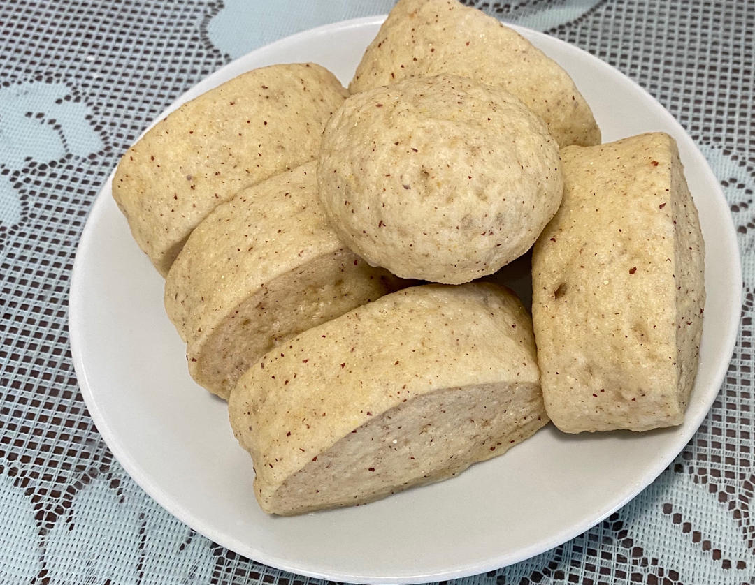 全麦馒头