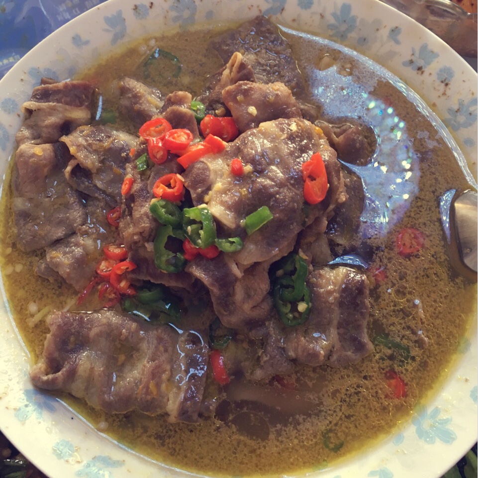 酸汤肥牛