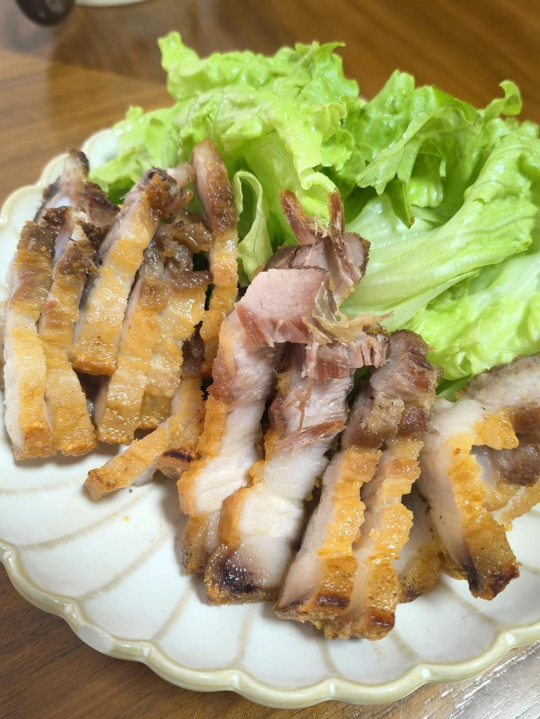 超级简单的盐水五花肉（外焦里嫩）