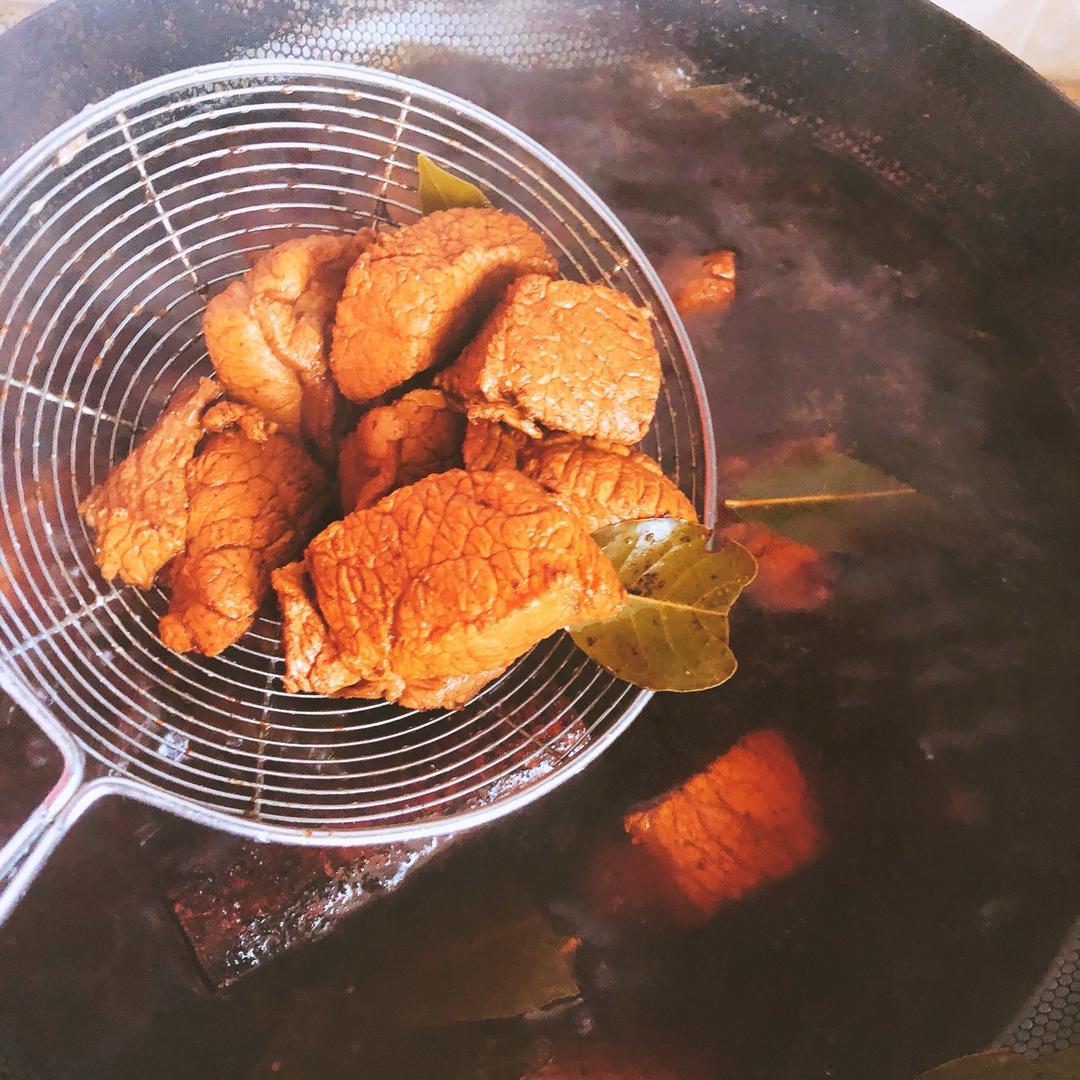 肉夹馍(白吉馍的制作)