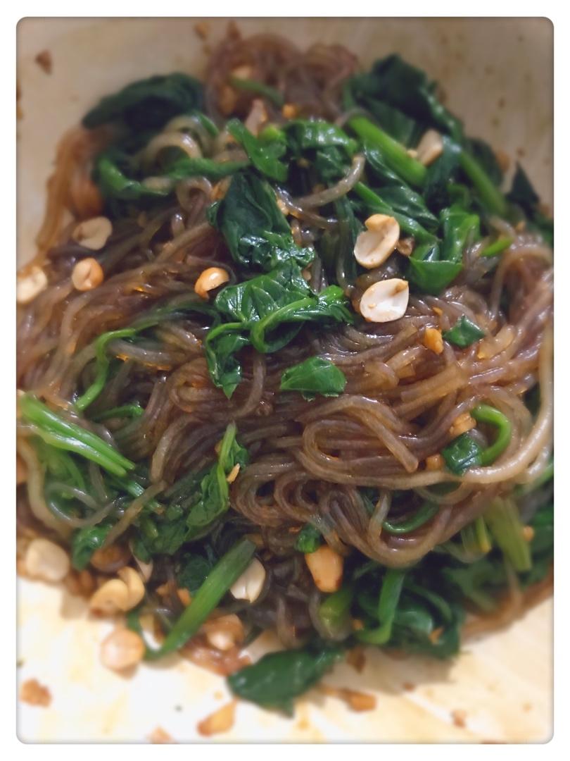 ‼️万能凉拌酱汁‼️菠菜这样做，好吃到哭