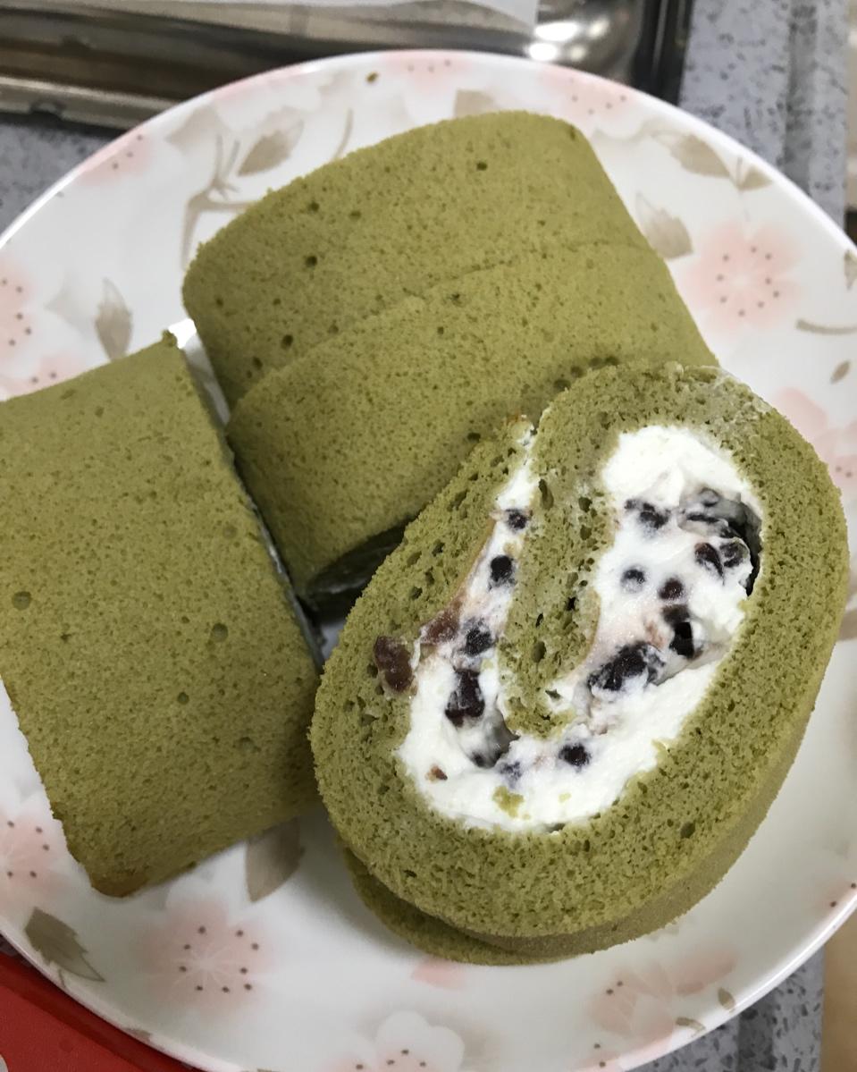 清新抹茶红豆卷