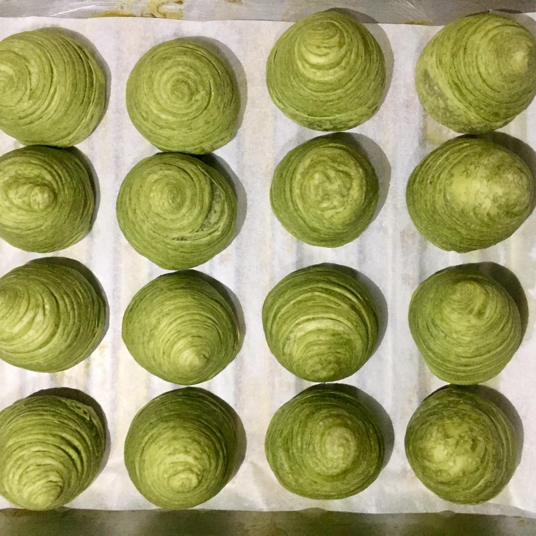 蛋黄酥：抹茶酥：（奶黄味）