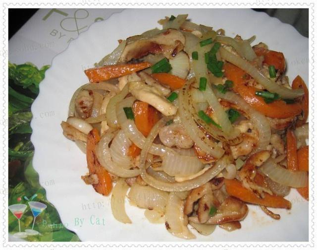 洋葱炒鸡肉的做法