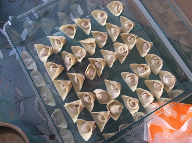 元宝馄饨的包法