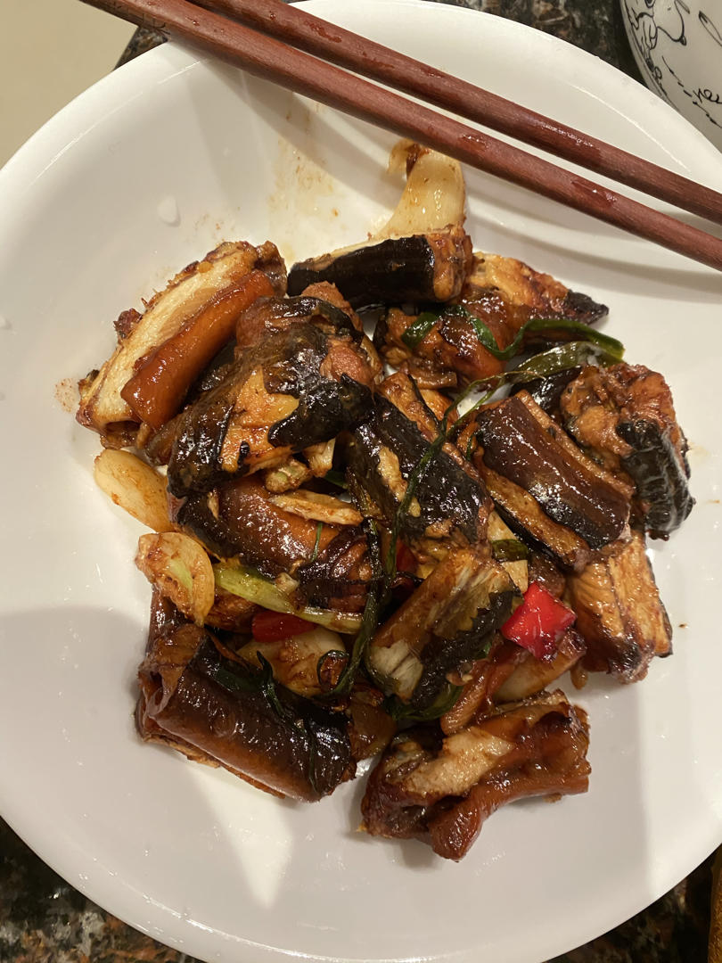 大蒜烧鳝鱼