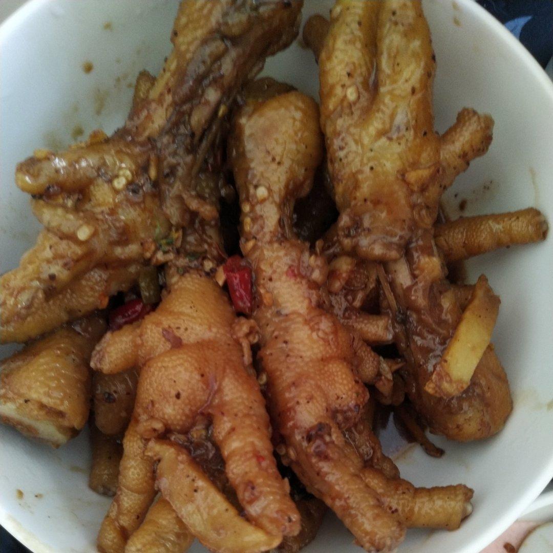 红烧鸡爪