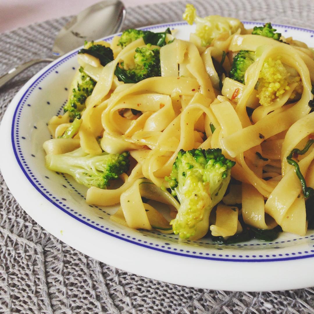 西兰花菠菜意面 Broccoli Spinat Pasta