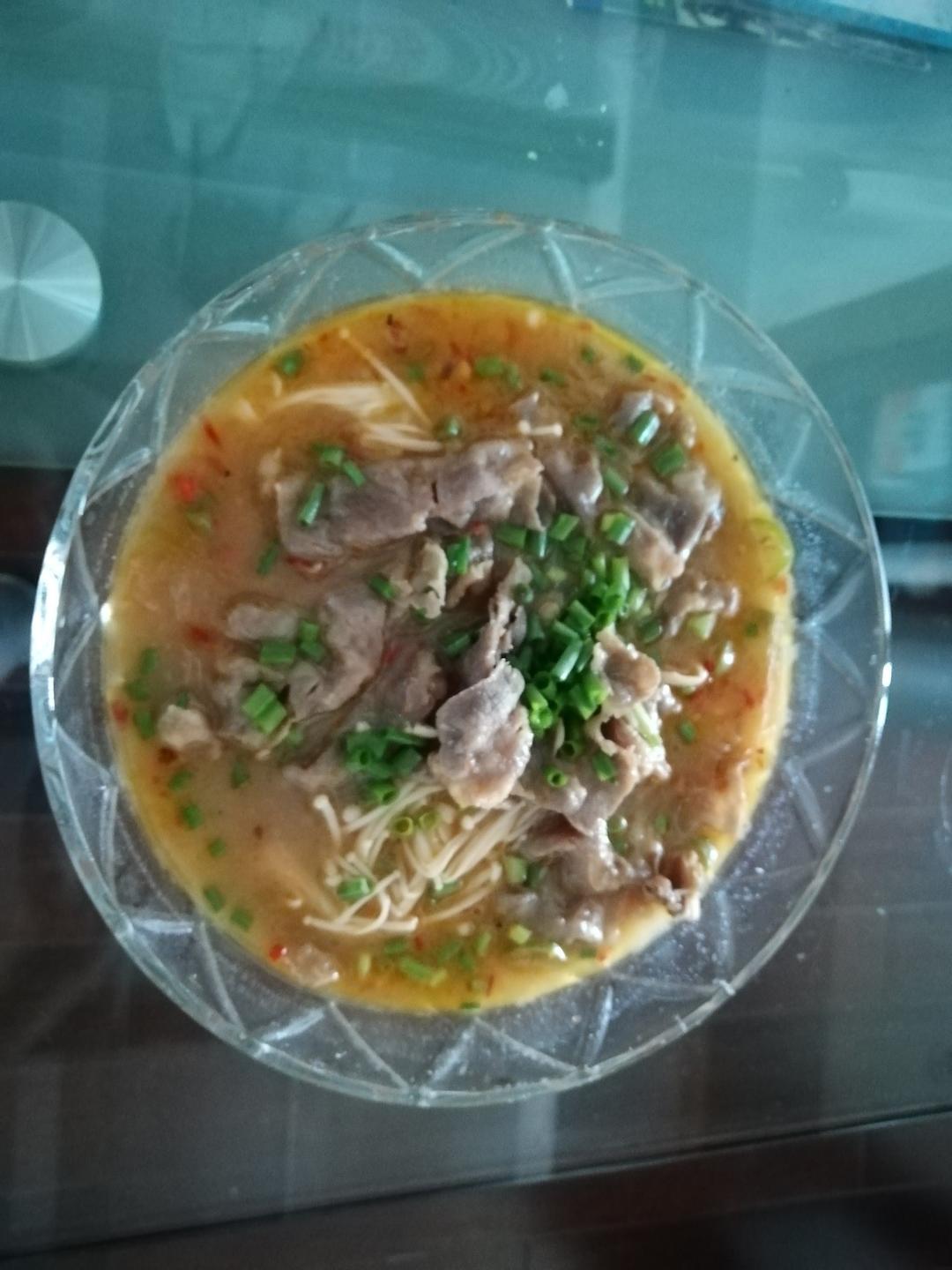 酸汤肥牛
