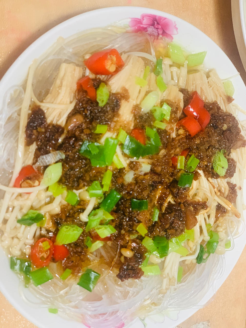 超级下饭的蒜蓉金针菇！好吃到爆