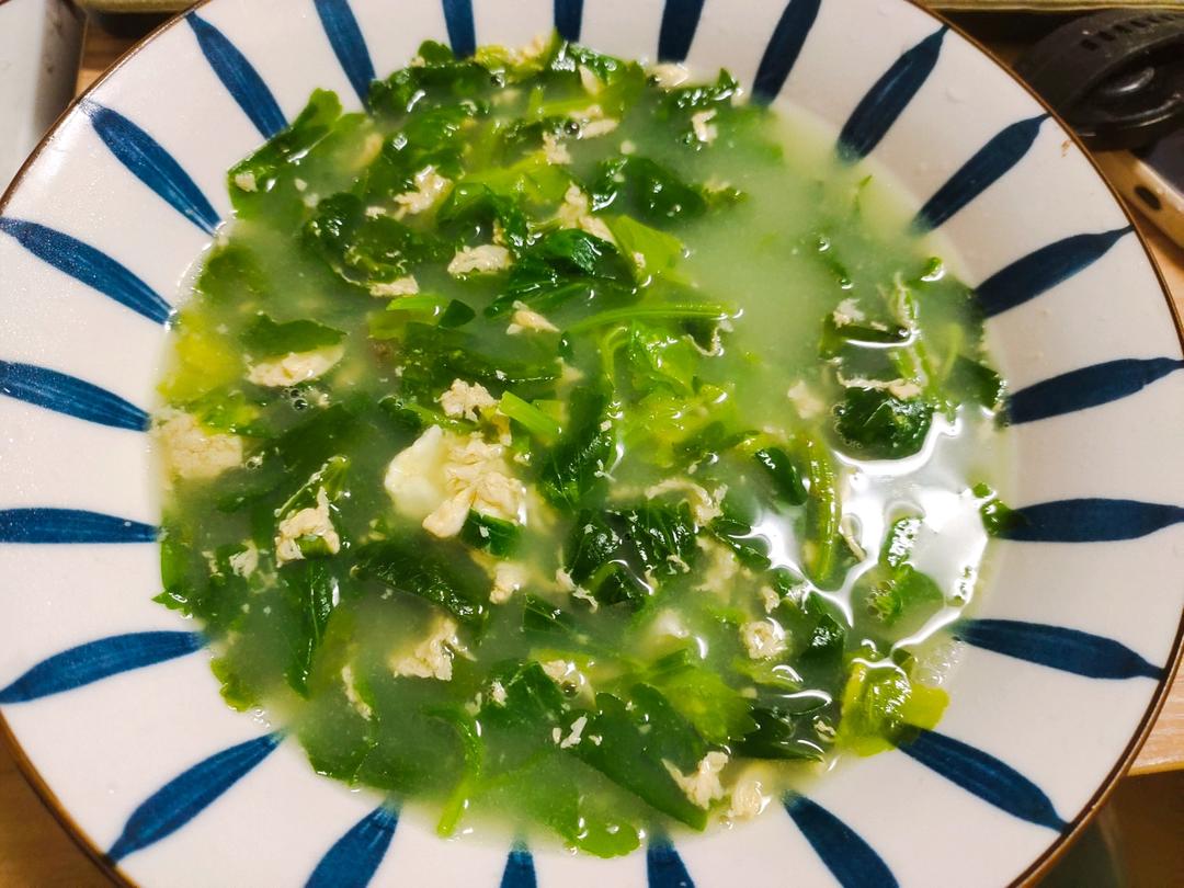 清爽刮油芹菜叶蛋汤
