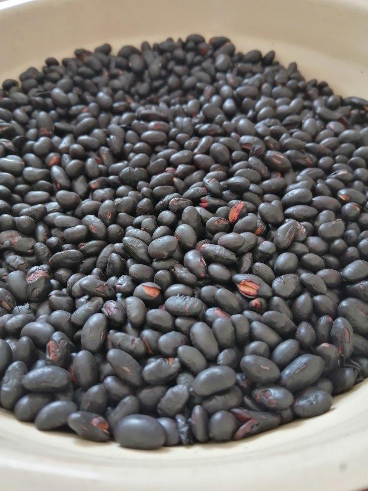 炒黑豆零食（调经备孕）