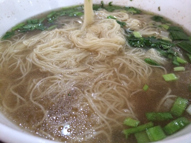 豚骨汤牛肉拉面