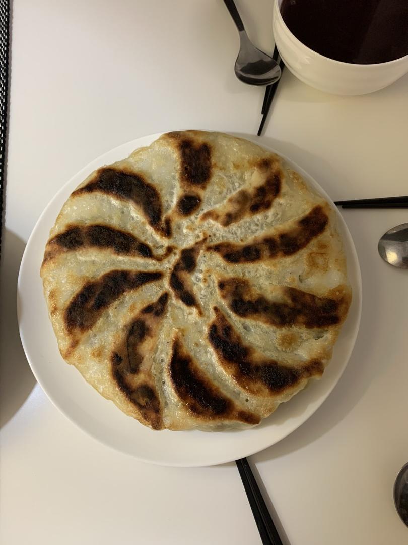 三鲜锅贴
