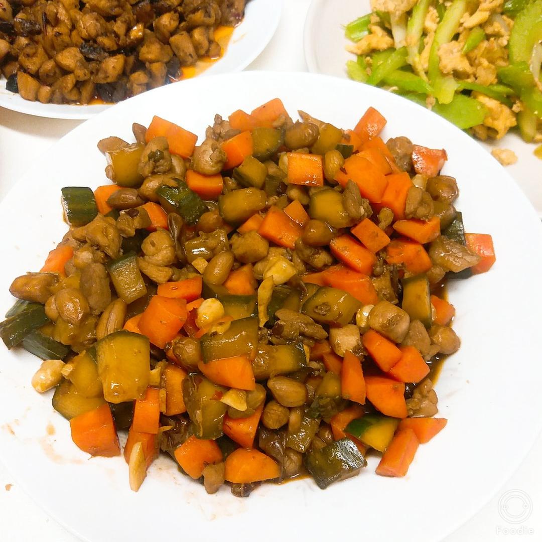 宫保鸡丁！最正宗最讲究的做法！