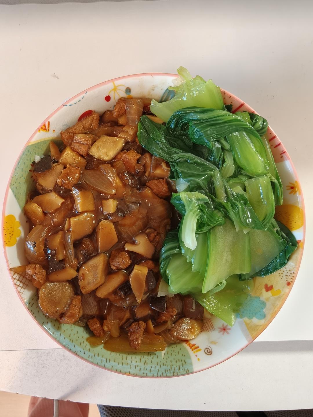 香菇卤肉饭造起来