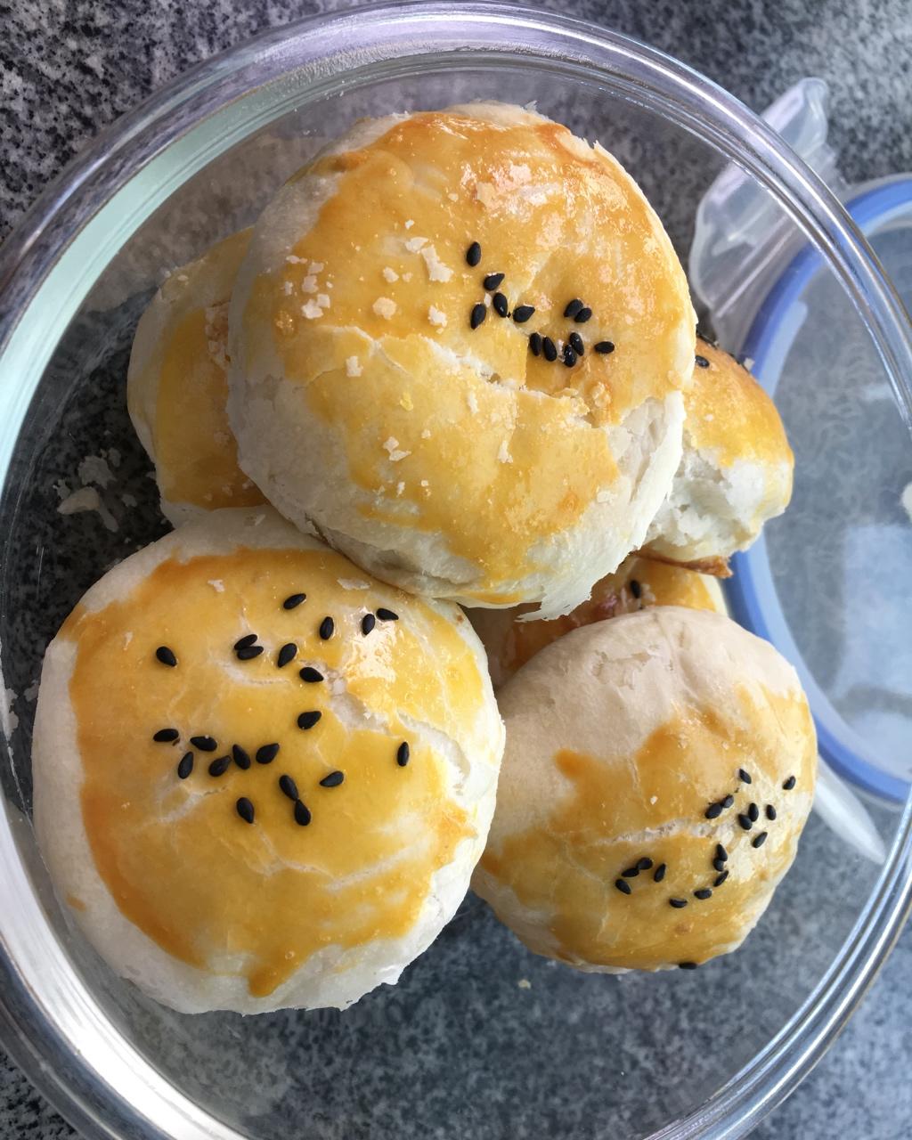 酥皮绿豆饼（酥到掉渣）