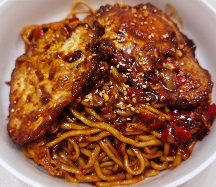 香到舔盘子🉐️荷包蛋焖面🍜超满足❗️