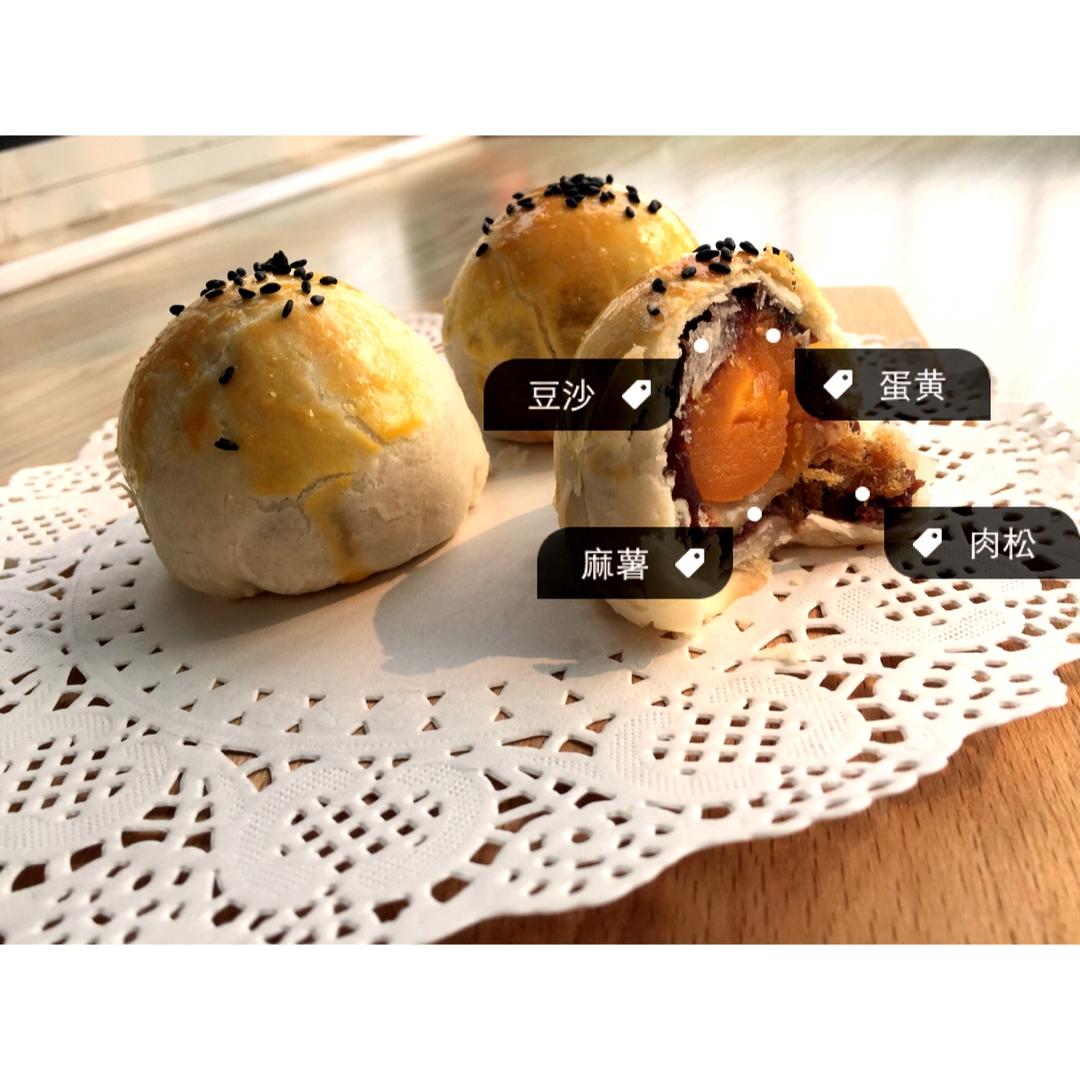 ㊙️网红麻薯肉松蛋黄酥🔥，好吃到爆‼️