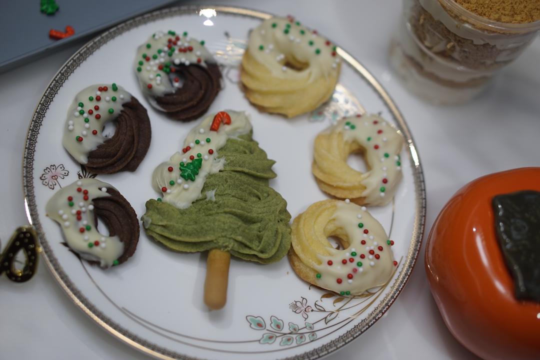 无需打发❗️超简单的圣诞树曲奇