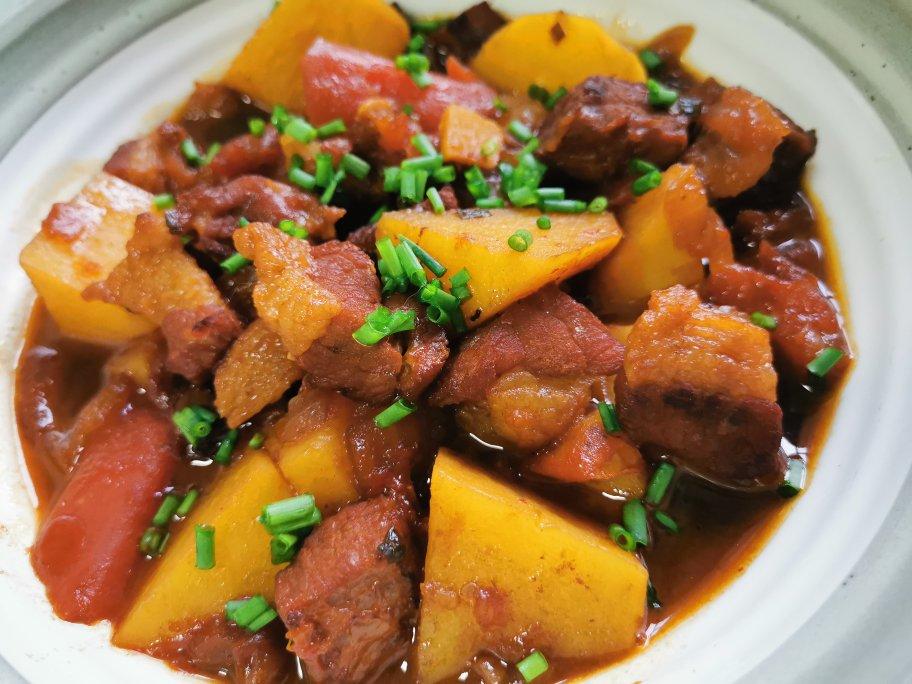 番茄土豆炖牛腩